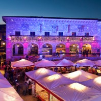 Weihnacht markt Pueblo Español